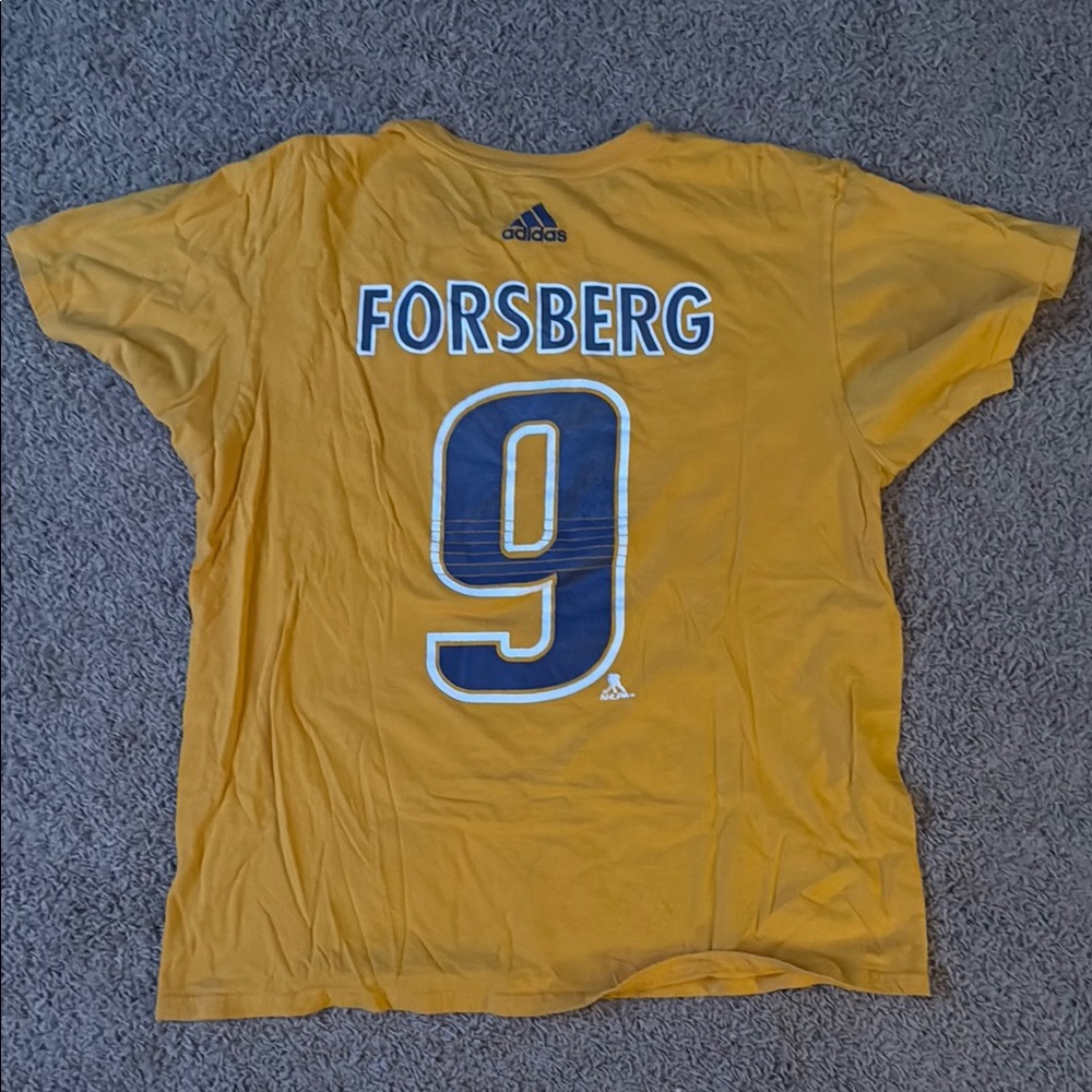 Nashville Predators Adidas Filip Forsberg Graphic Tee Adult Large